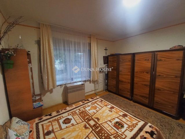Eladó családi ház, Nyíradonyban 28 M Ft, 3 szobás