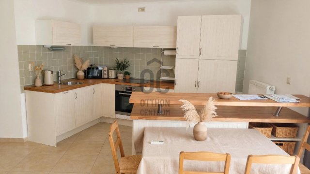 Kiadó téglalakás, albérlet, Szántódon 280 E Ft / hó, 3 szobás