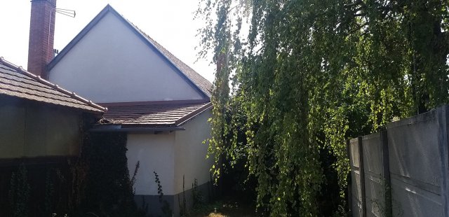 Eladó családi ház, Fertődön 53.5 M Ft, 2 szobás