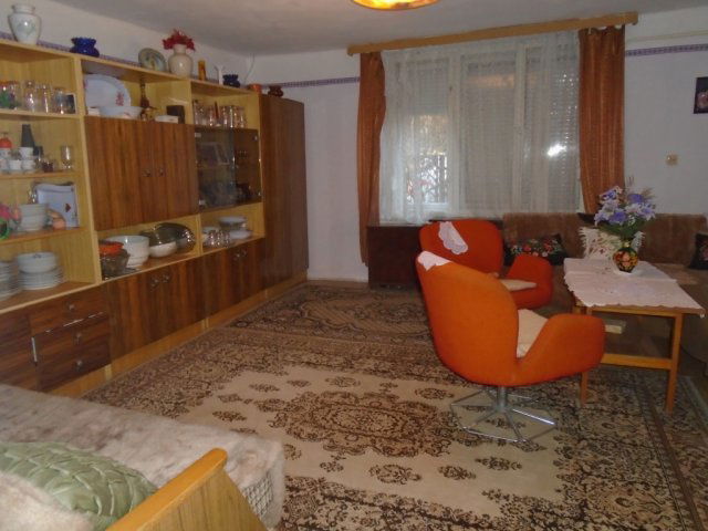 Eladó családi ház, Tiszakécskén 22.9 M Ft, 2 szobás