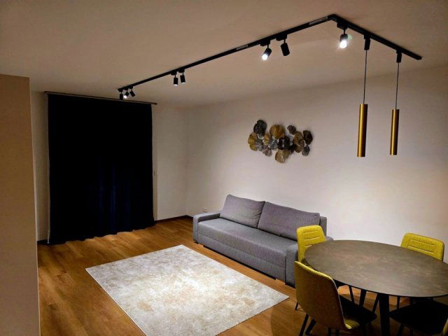 Eladó téglalakás, Budapesten, XVI. kerületben, Nyitra utcában