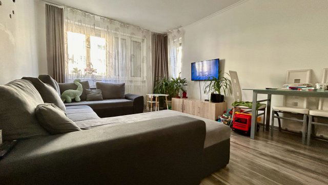 Kiadó téglalakás, albérlet, Debrecenben 250 E Ft / hó, 3 szobás