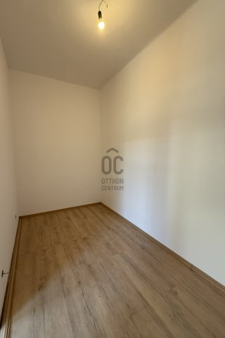 Eladó családi ház, Budapesten, XX. kerületben 42 M Ft, 1 szobás