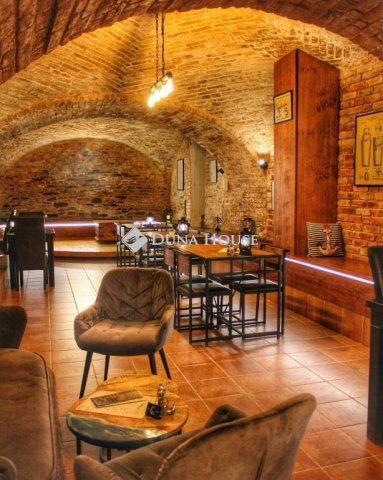 Kiadó üzlethelyiség, Szombathelyen 180 E Ft / hó