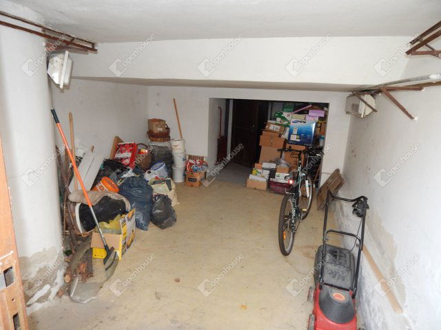 Eladó családi ház, Kaposváron 44.9 M Ft, 5 szobás