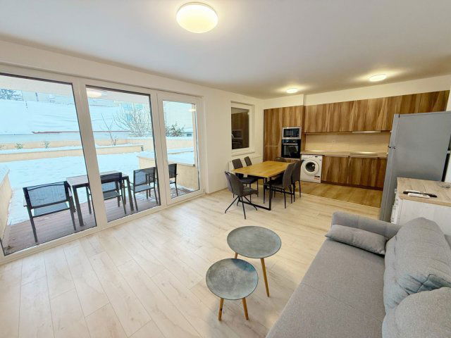 Kiadó téglalakás, albérlet, Debrecenben 430 E Ft / hó, 4 szobás