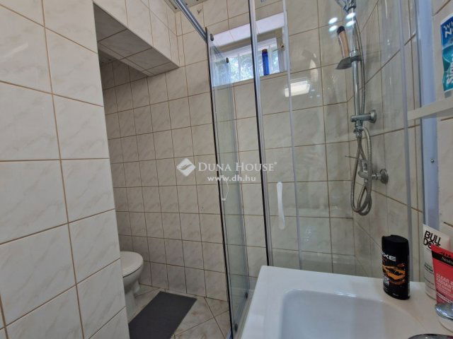 Eladó családi ház, Harkányban 33.5 M Ft, 2 szobás