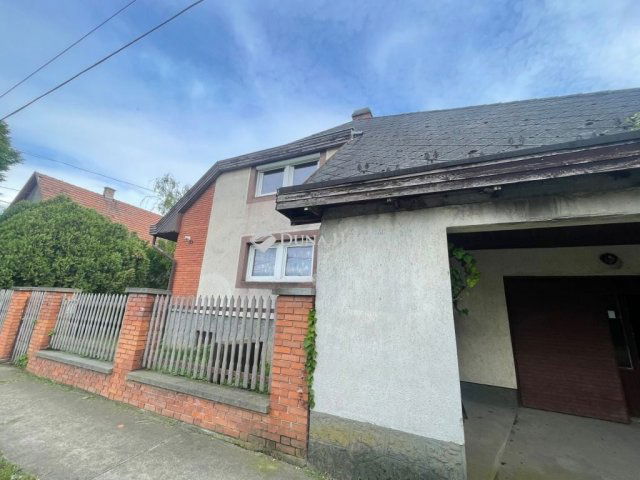 Eladó családi ház, Hatvanban 88.9 M Ft, 6 szobás