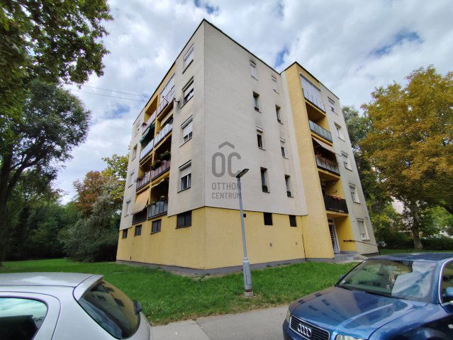 Eladó téglalakás, Kecskeméten 29 M Ft, 1 szobás