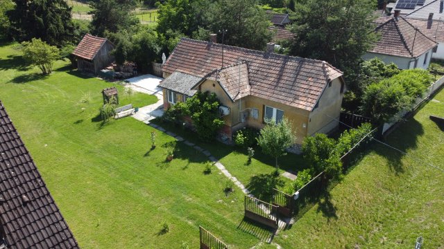 Eladó családi ház, Segesden 19.9 M Ft, 3 szobás