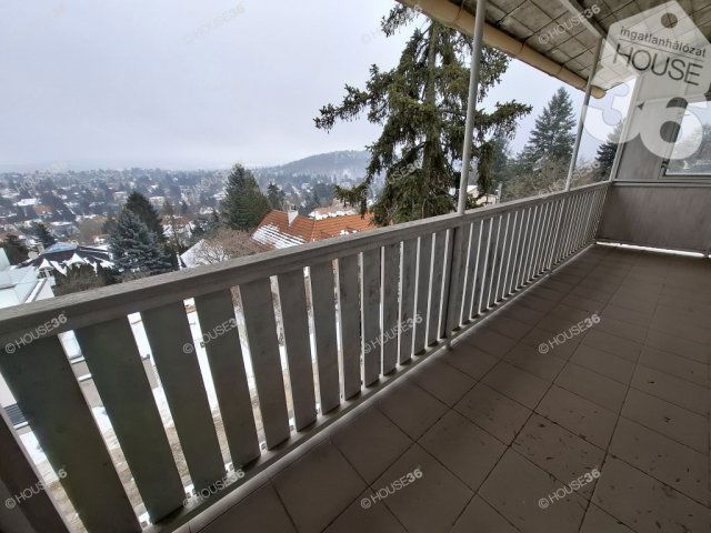 Eladó családi ház, Budapesten, II. kerületben 180 M Ft, 3 szobás