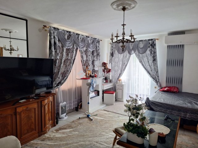 Eladó téglalakás, Budapesten, XIX. kerületben 101 M Ft, 4 szobás