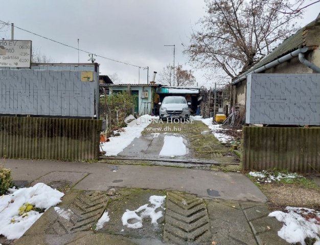 Eladó ipari ingatlan, Budapesten, XXI. kerületben 46 M Ft