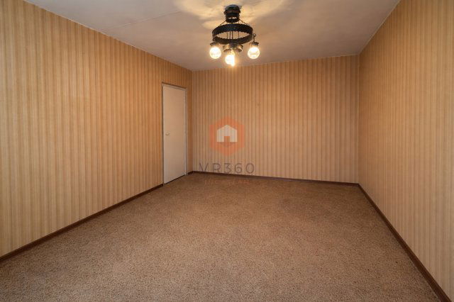 Eladó panellakás, Pécsett, Nagy Ferenc téren 32 M Ft, 1+1 szobás