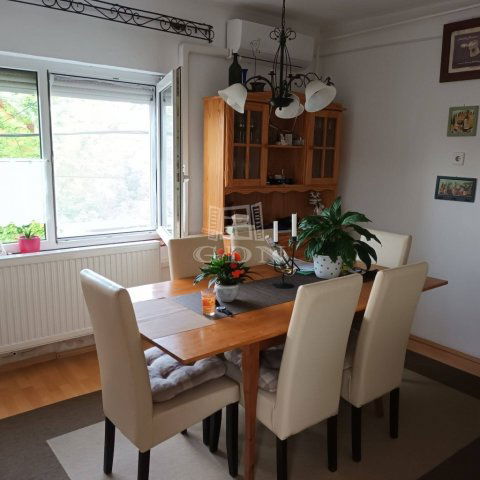 Eladó téglalakás, Gödön 65 M Ft, 1+3 szobás