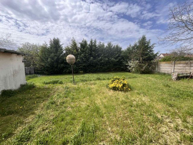 Eladó családi ház, Gyulán 45.9 M Ft, 5 szobás