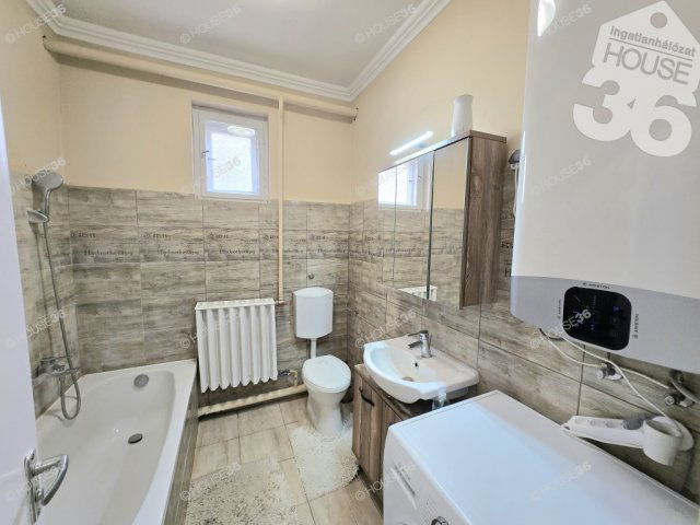 Eladó családi ház, Nagykőrösön 50 M Ft, 4 szobás