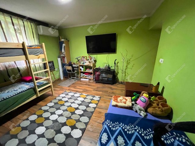 Eladó családi ház, Igalon 28.9 M Ft, 2 szobás