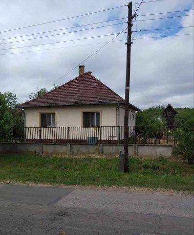 Eladó családi ház, Létavértesen 28.4 M Ft, 2 szobás