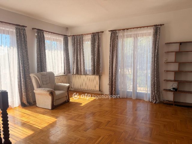 Kiadó családi ház, albérlet, Budapesten, XXI. kerületben