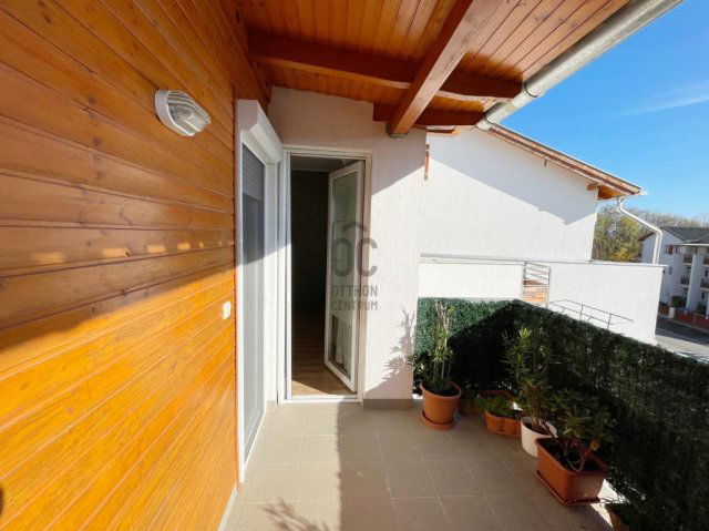 Eladó téglalakás, Veresegyházon 87.2 M Ft, 3 szobás