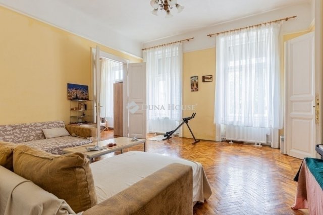 Eladó téglalakás, Budapesten, XIII. kerületben 100 M Ft