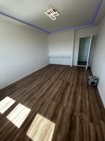 Eladó panellakás, Szegeden, Gyöngyvirág utcában 63.9 M Ft