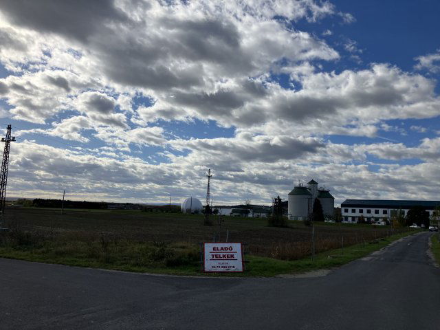 Eladó telek, Sopronban 160 M Ft / költözzbe.hu