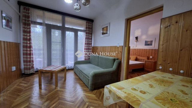 Eladó téglalakás, Balatonfüreden 42.9 M Ft, 2 szobás