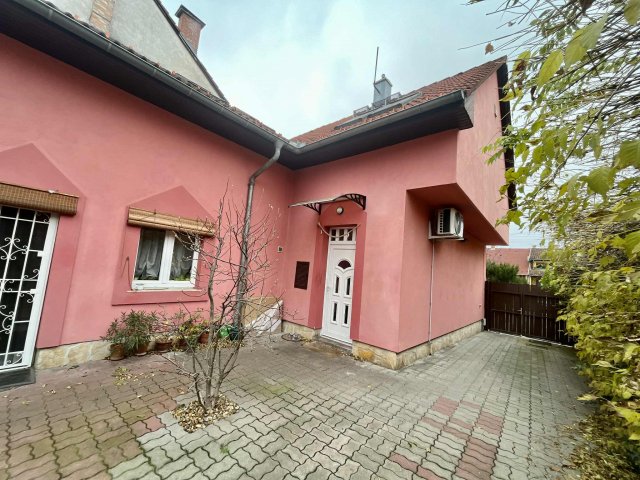 Eladó családi ház, Budapesten, XV. kerületben 149 M Ft