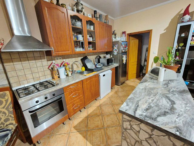 Eladó ikerház, Tökölön 87.9 M Ft, 4 szobás