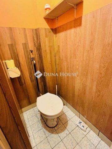 Eladó családi ház, Tápiószecsőn 46.9 M Ft, 3 szobás