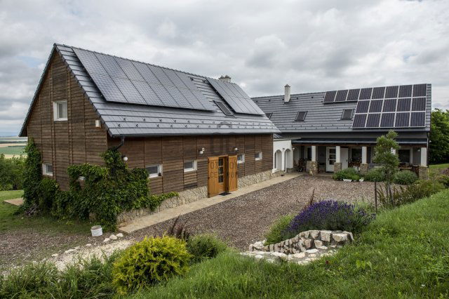 Eladó családi ház, Lovasberényben 359 M Ft, 14 szobás