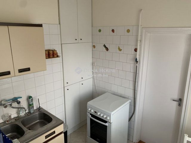 Eladó családi ház, Ócsán 75 M Ft, 4 szobás
