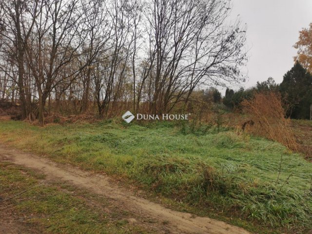 Eladó telek, Kocson, Táncsics Mihály utcában 9.5 M Ft