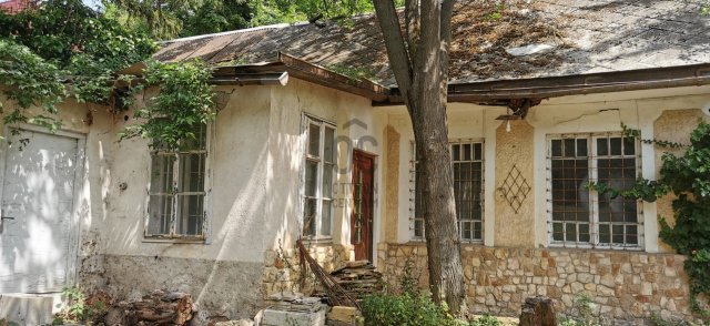 Eladó családi ház, Budapesten, II. kerületben 119 M Ft, 4 szobás
