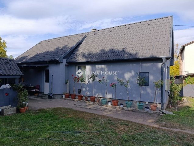 Eladó családi ház, Gödöllőn 63.9 M Ft, 3 szobás
