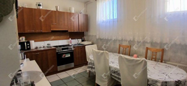 Eladó családi ház, Zalaegerszegen 75 M Ft, 4 szobás