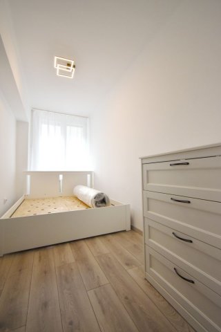 Kiadó panellakás, albérlet, Debrecenben 250 E Ft / hó, 2 szobás