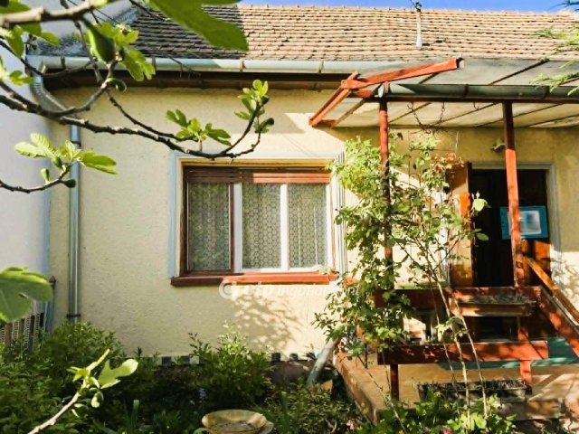 Eladó családi ház, Halásztelken 63.5 M Ft, 2+1 szobás