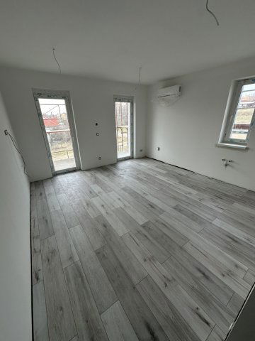 Eladó téglalakás, Várpalotán 42.9 M Ft, 2 szobás