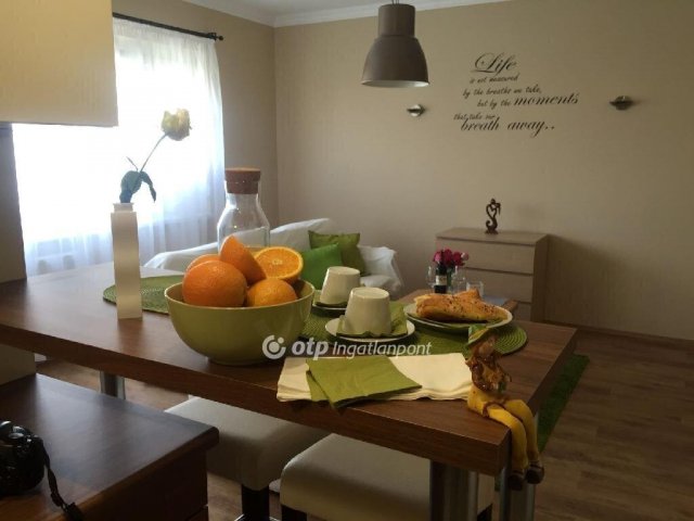 Eladó téglalakás, Budapesten, XI. kerületben 73.9 M Ft