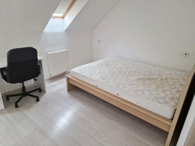 Kiadó téglalakás, albérlet, Pécsett, Felsőmalom utcában