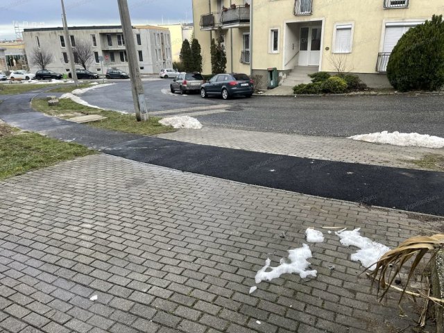 Eladó garázs, Sopronban 14.9 M Ft / költözzbe.hu