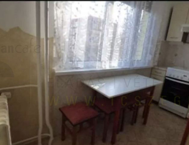 Eladó panellakás, Szegeden, Zöldfa utcában 51.5 M Ft, 2 szobás