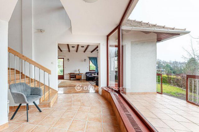 Eladó családi ház, Budaörsön 249 M Ft, 4 szobás