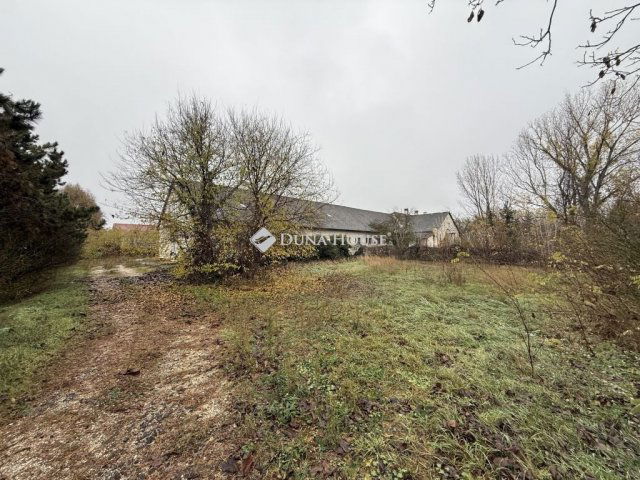 Eladó ipari ingatlan, Nagykátán 99.9 M Ft / költözzbe.hu