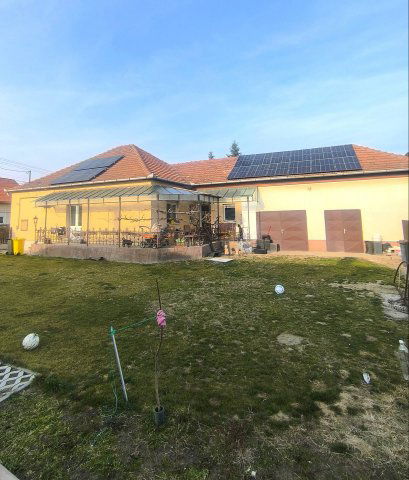 Eladó családi ház, Üllésen 62 M Ft, 3 szobás