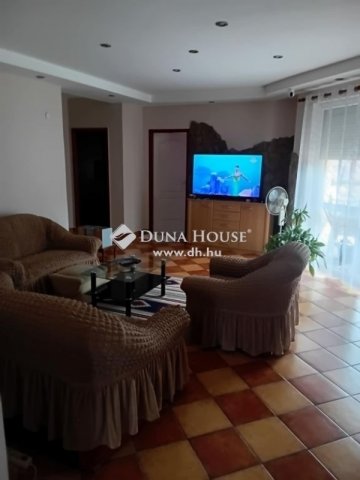 Eladó családi ház, Tokodon 90 M Ft, 4 szobás