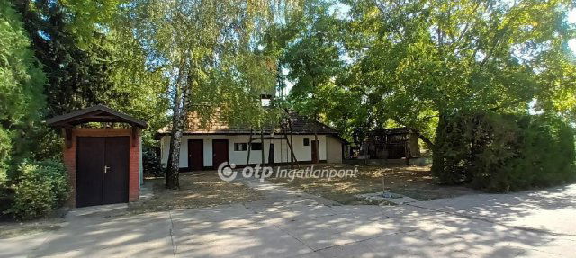 Eladó mezogazdasagi ingatlan, Érden 220 M Ft, 3 szobás